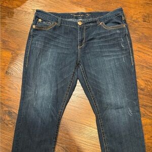 Seven crop jeans. Size 20